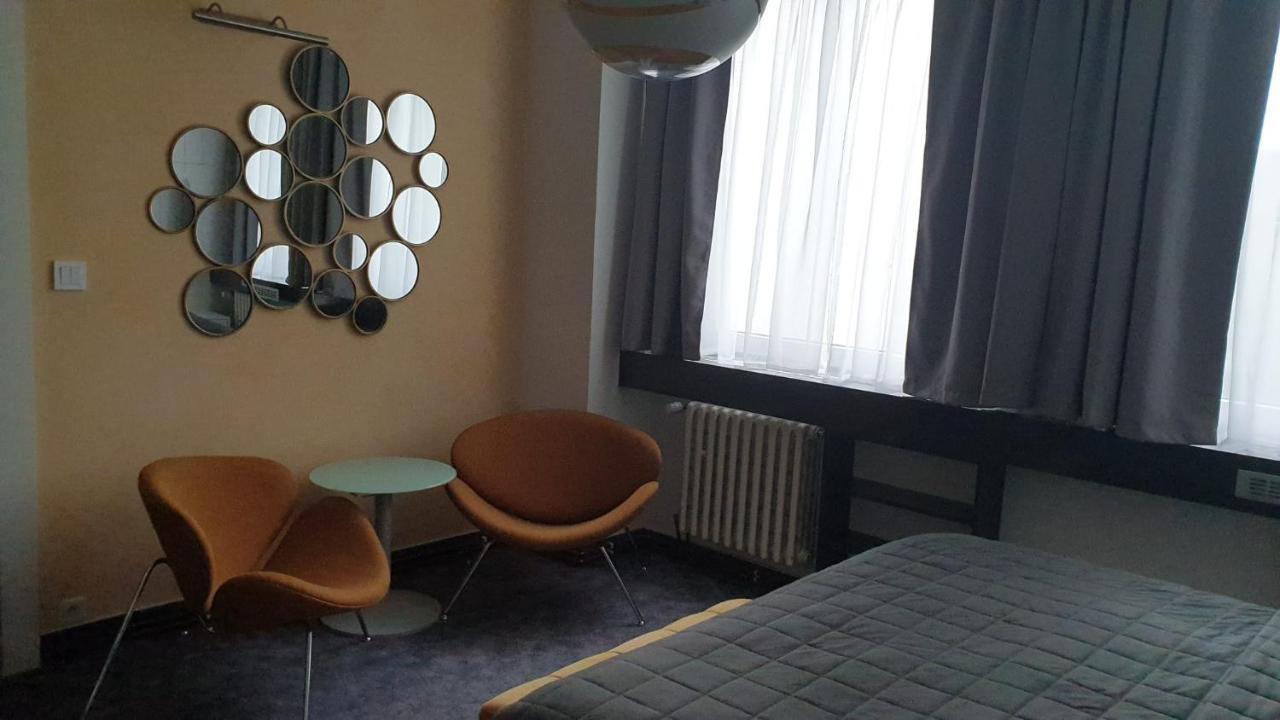 Kvetinovy A3b V Chomutove Apartment